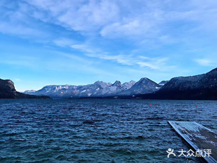 沃尔夫冈湖图片