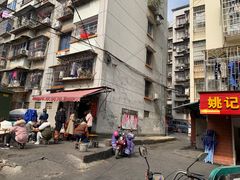 -凤张螺蛳粉·爽口粉(跃进路总店)
