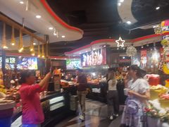 -四海一家自助餐(益田假日广场店)