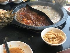 -重庆德庄火锅(体育中心店)