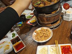 -阿润打边炉·鲜切鸡煲(华漕店)