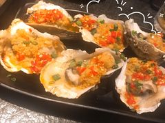 蒜蓉烤生蚝-新楚记烧烤·酒场·夺命肥肠(车公庙店)