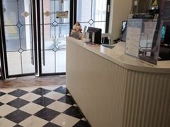 -上海泊客小栈(虹桥娄山关路地铁站店)