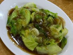 蚝油生菜-新记肉骨茶