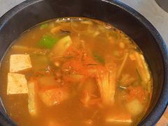 -草家酱蟹炭火烤肉店(珲春南路一店)