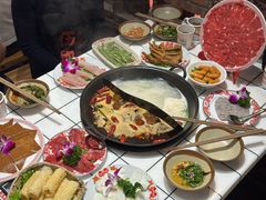 -伍师兄市井火锅(东部星悦天地店)