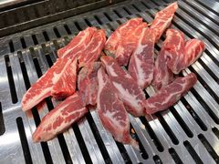 -臻牛烤肉