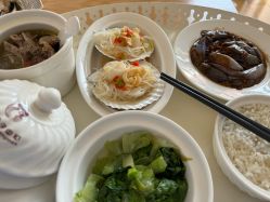 -童谣里医疗级月子中心(独栋湖景店)