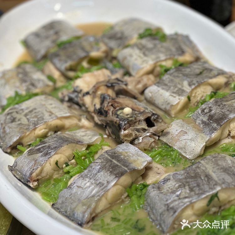怎么会有这么好吃的店啊！这一餐我真真的吃服了！[调皮]