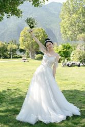 点击看大图 -Lady Jane高端婚纱礼服馆