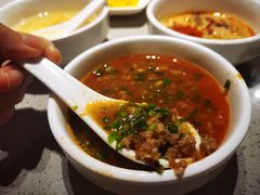自调番茄牛肉汤-海底捞火锅(北京路店)
