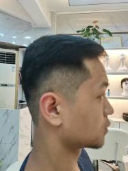 -发饰美男士增发补发假发定制店