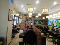 大堂-老妈米线(大运河博物馆宝龙广场店)
