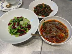 -一坐一忘云南菜(卓悦中心)