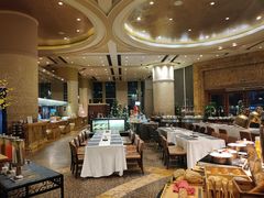 大堂-怡聚轩全日制自助餐厅(大中华喜来登酒店)