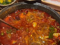 -旧街市鲜货老火锅(大光路店)