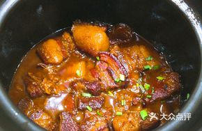 Grandmother's Clay Pot Pork