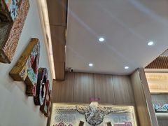 -霸王茶姬(五一路店)