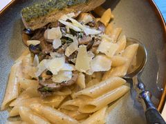 奶油松露风味菌菇意大利面-bluefrog蓝蛙(水游城店)