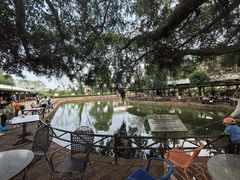 -侯臣咖啡文化村