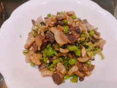-湘潭九龙鱼头店(城南西路店)