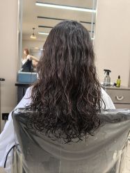 -MOON·HAIR SALON木恩造型