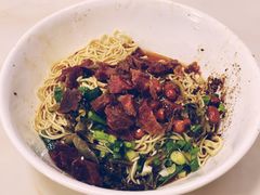 -阿阳牛腩腌面店