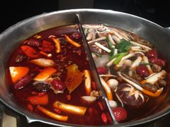 -湊湊火锅·茶憩(新中关购物中心店)