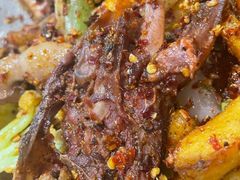 -嘎嘎鸭下巴·爆辣干锅(明教寺店)