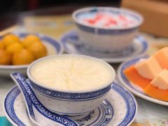 -广信牛奶甜品世家(台东店)
