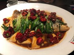 葱焖鱼头-上名堂·鱼头好吃(体育场路店)