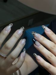 -MB·nail美甲美睫