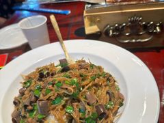 -喝丢一只鞋海鲜烧烤·海肠捞饭(市场店)