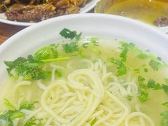 -萍姨抻面馆·鸡架冒菜(清湖店)