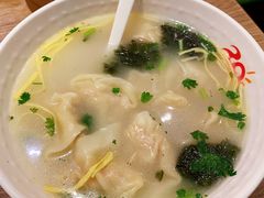 骨汤虾肉馄饨-阳阳中国饭(北京荟聚店)