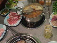 -金滏山烤肉·海鲜·火锅自助餐厅(襄阳万达店)