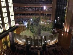 -上海滴水湖皇冠假日酒店