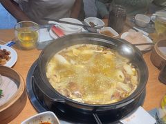 -一朵菌·野生菌探索家火锅(南亚店)