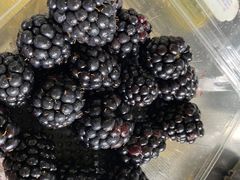 -blt精品超市(杭州城西银泰店)