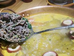 -洱火云南酸菜牛肉火锅(石景山当代商城店)