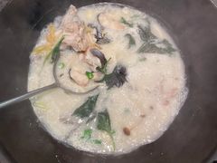 -陈大锅·岳阳鱼馆·地道岳阳菜(美食街店)