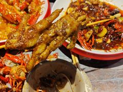 -老街烧烤大排档·地道湖北菜·龙虾馆(汉口火车站店)