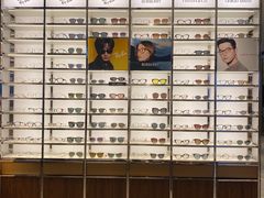 -LensCrafters亮视点·OAKLEY精选(静安嘉里中心店)