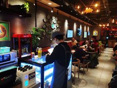 大堂-渝是乎酸菜鱼(龙旗购物中心店)