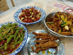 -江城燕子大排档(江汉路步行街店)