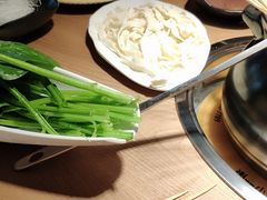 -尚品小土屋涮毛肚(李沧万达店)