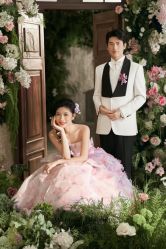 -喜爱高定婚纱摄影