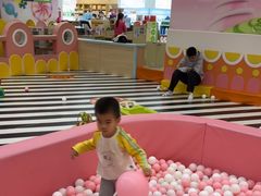 -孩子王童乐园(广州南沙万达店)