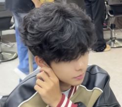 -尤司男士国潮理发馆