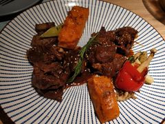 甜不腻照烧牛肋-幸薈飯堂